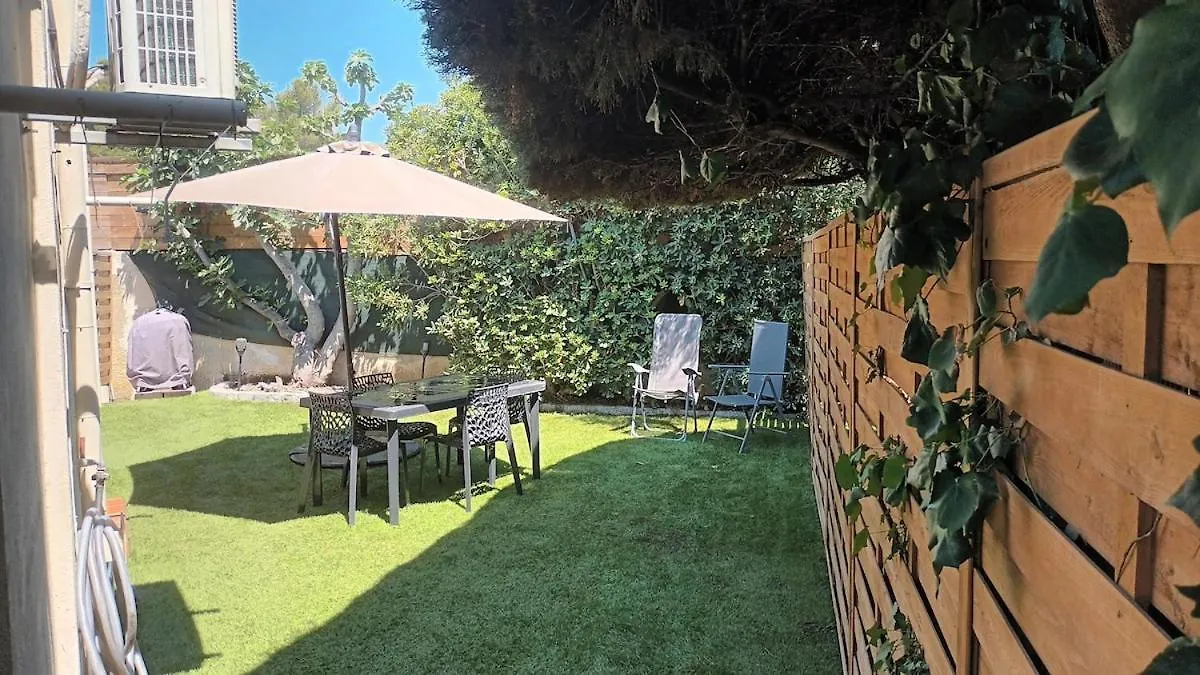 Holiday home Maison Clim De Septembre A Juin Six-Fours-les-Plages